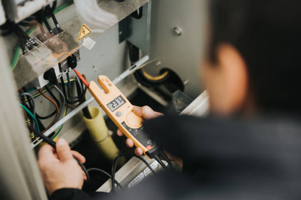 Best Licensed Electrician  in Columbia, MS